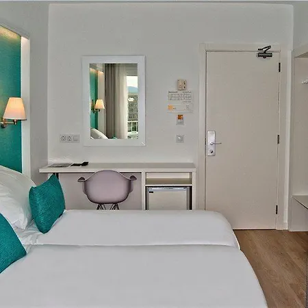 Bq Apolo Hotel 4*